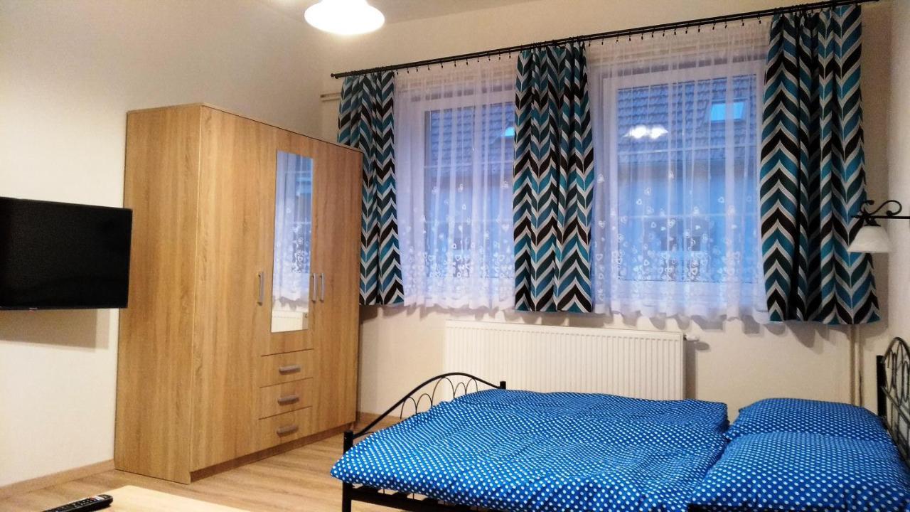 Apartmany Kukacci Hnizdo Benesov nad Ploucnici Extérieur photo
